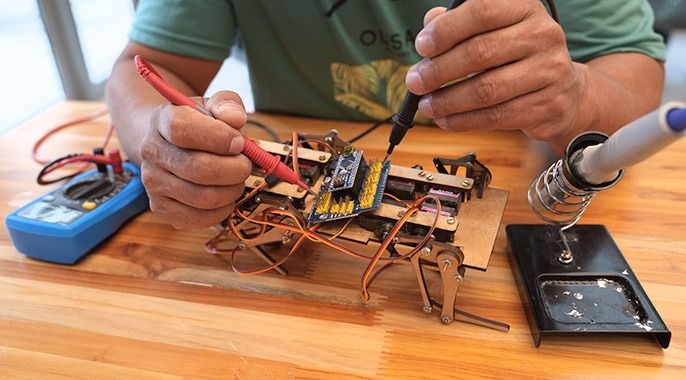 Robótica na Prática: Aplicações e Projetos